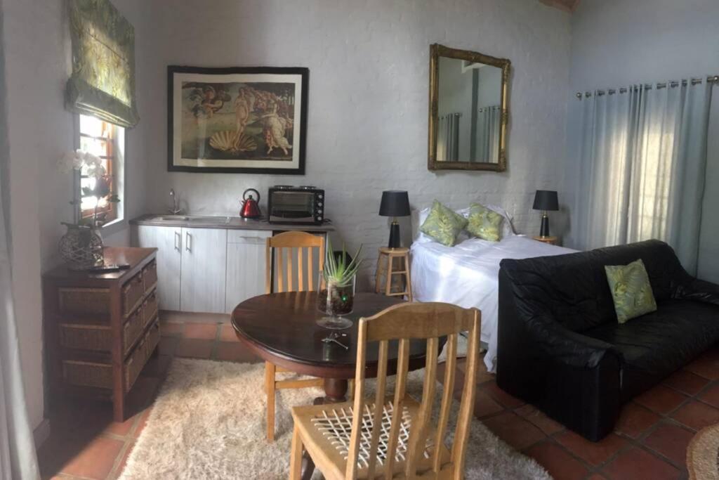 Protea Studio Franschhoek Central المظهر الخارجي الصورة